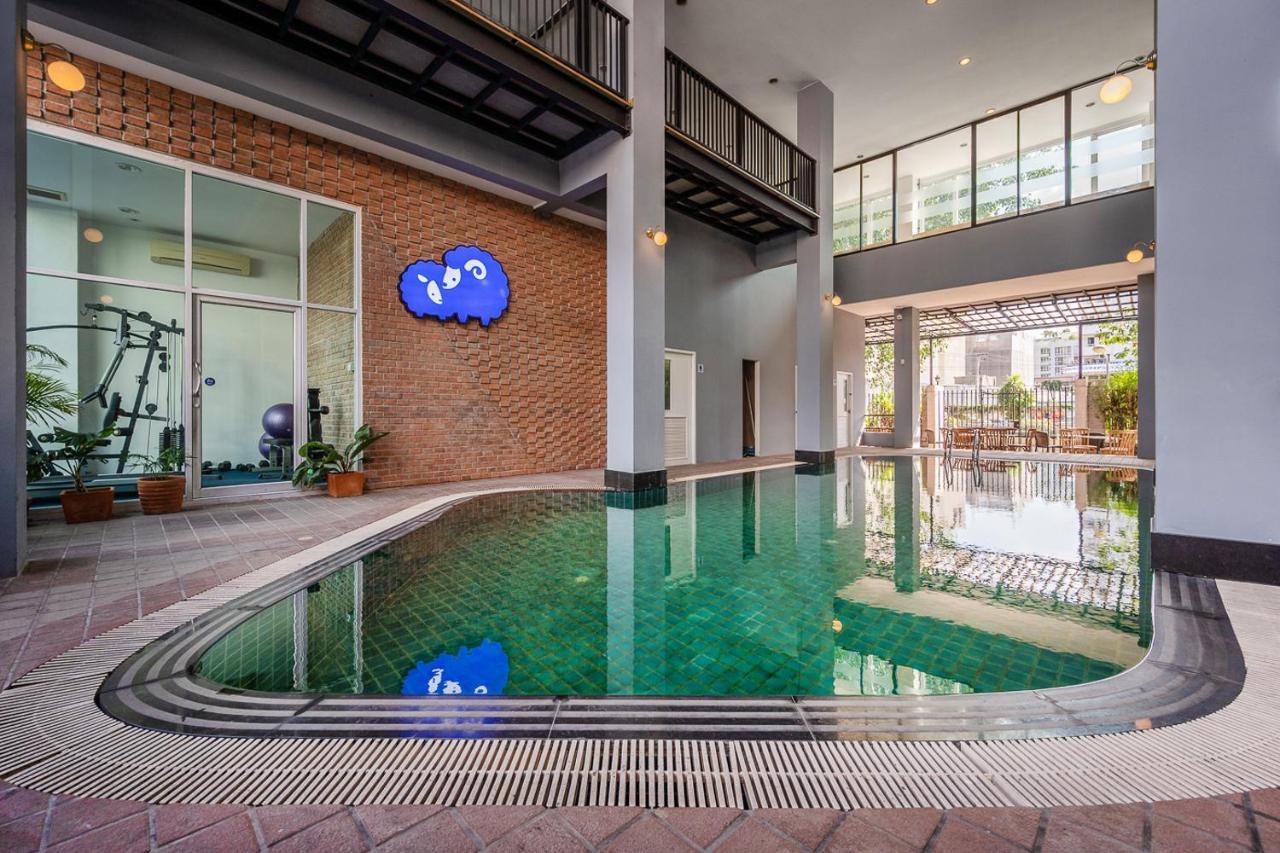 Kokotel Bangkok Dheva Thonglor Exterior foto